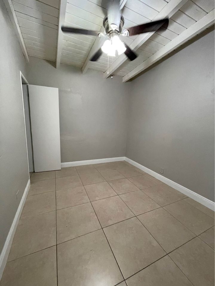 2 Beds 1 Bath - House photo'