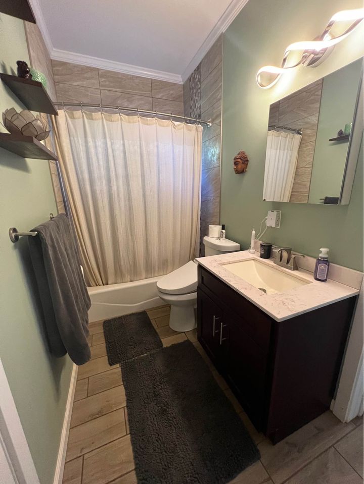 2 Beds 1 Bath - House photo'