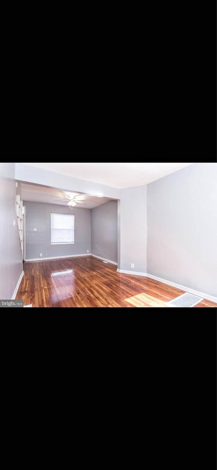 2 Beds 1 Bath - Townhouse