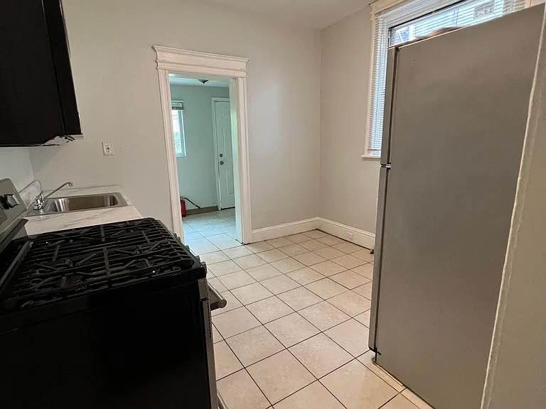 3 Beds 1 Bath - House photo'