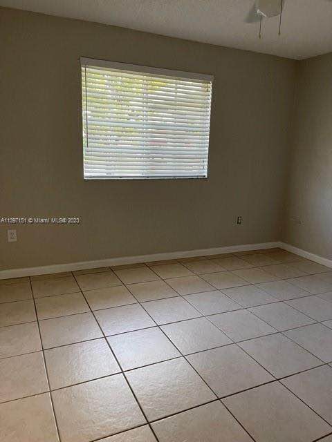 3 Beds 1 Bath - House photo'