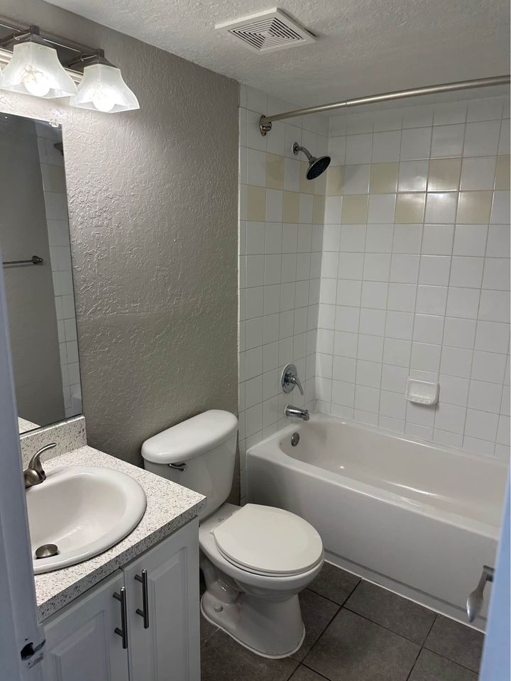 1 Bed 1 Bath - Apartment photo'