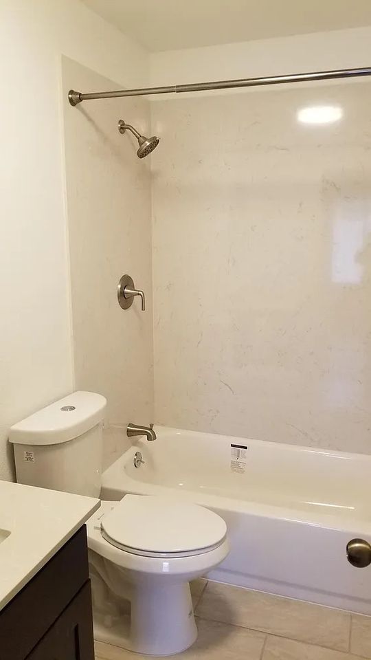 1 Bed 1 Bath Townhouse photo'