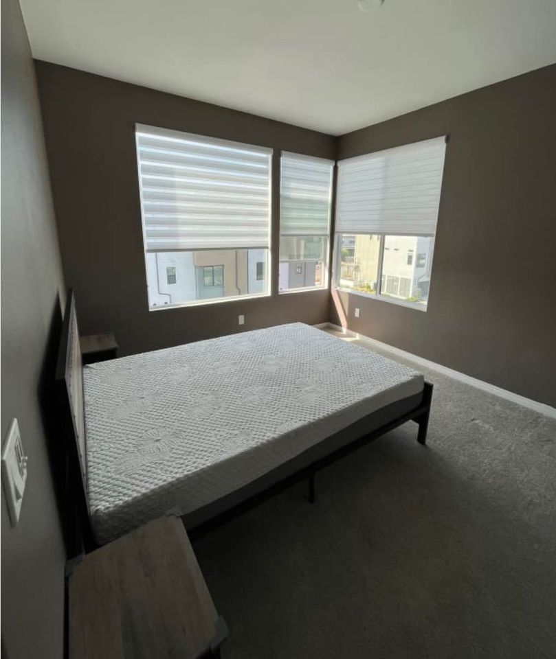 1 Bed 1 Bath - Townhouse photo'