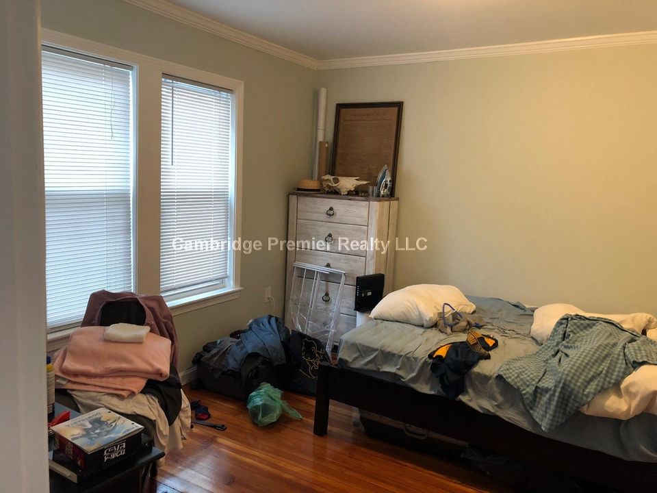 2 Beds 1 Bath Apartment - 8