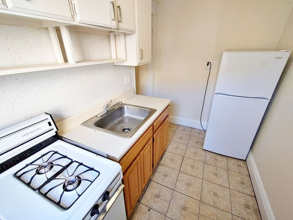 2 Beds 1 Bath Apartment photo'