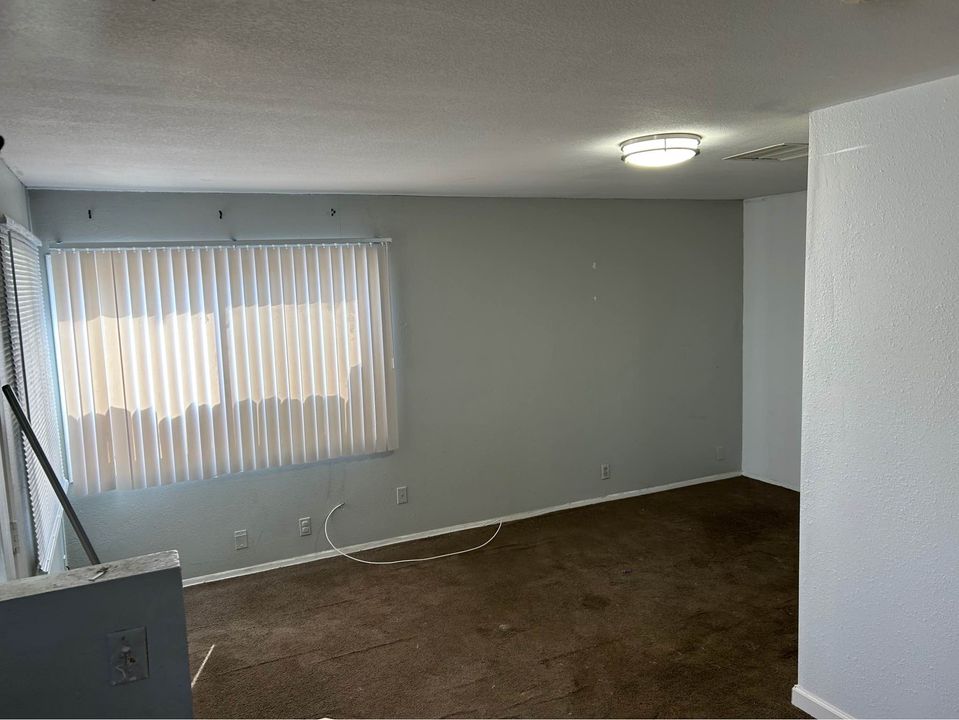 2 Beds 1 Bath - House photo'