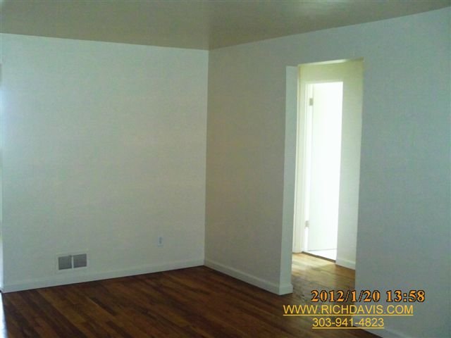 2 Beds 1 Bath Townhouse photo'