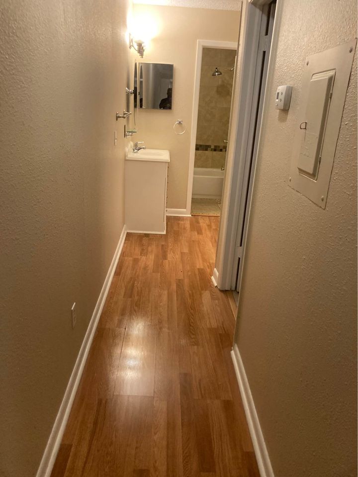 2 Beds 1 Bath - Townhouse - 28