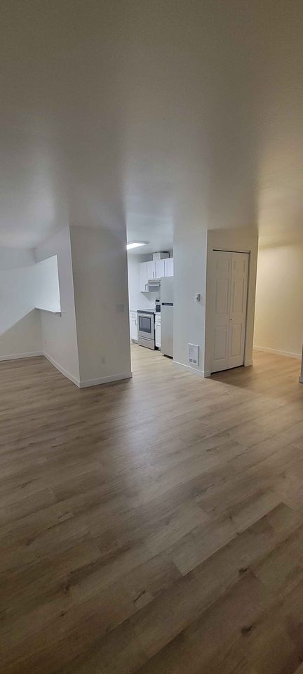 2 beds · 2 bath · Apartment photo'