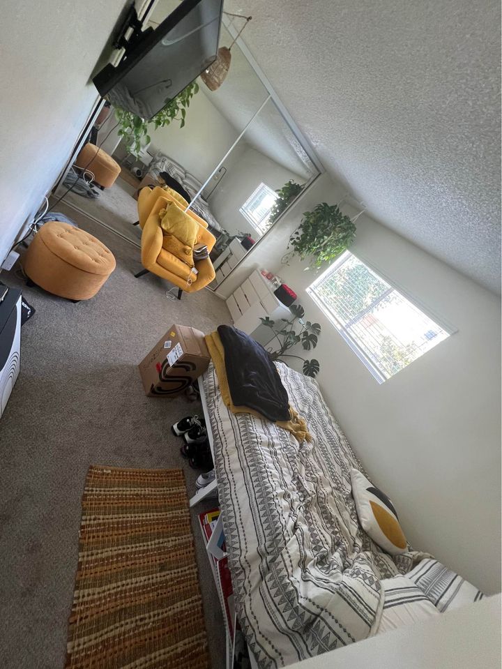 2 Beds 2 Baths - Townhouse - 6