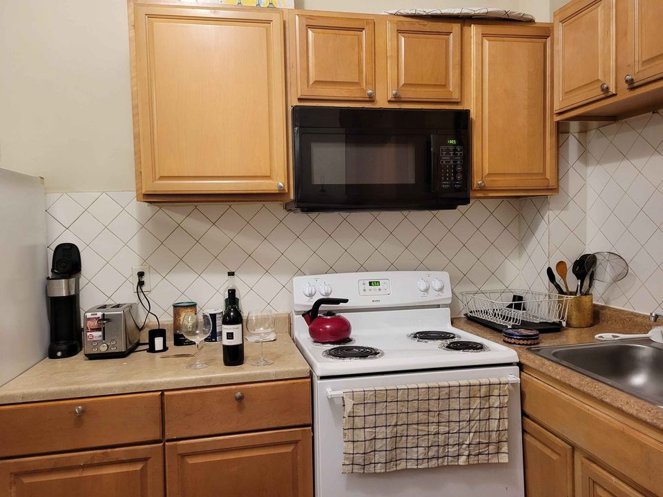 3 Beds 1 Bath - Apartment photo'