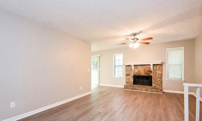 5566 Rails Way, Norcross, GA 30071 Monthly rent $1,045 Security deposit $1000 3Beds 2baths 1384Sqf photo'