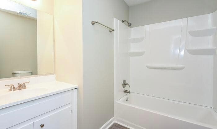 5566 Rails Way, Norcross, GA 30071 Monthly rent $1,045 Security deposit $1000 3Beds 2baths 1384Sqf photo'