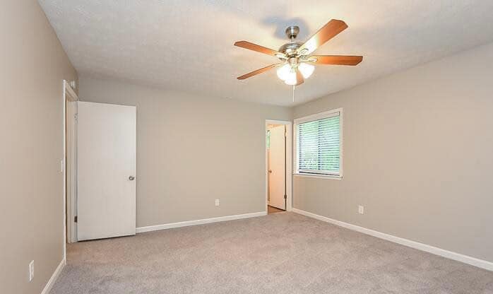 5566 Rails Way, Norcross, GA 30071 Monthly rent $1,045 Security deposit $1000 3Beds 2baths 1384Sqf photo'