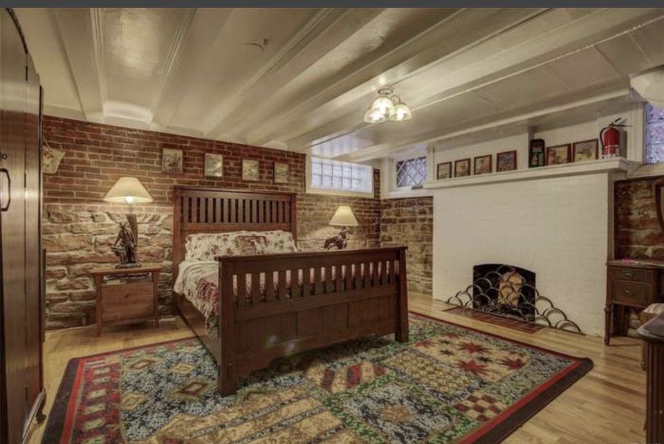 Basement Room in 3 Beds 3.5 Baths Townhouse photo'