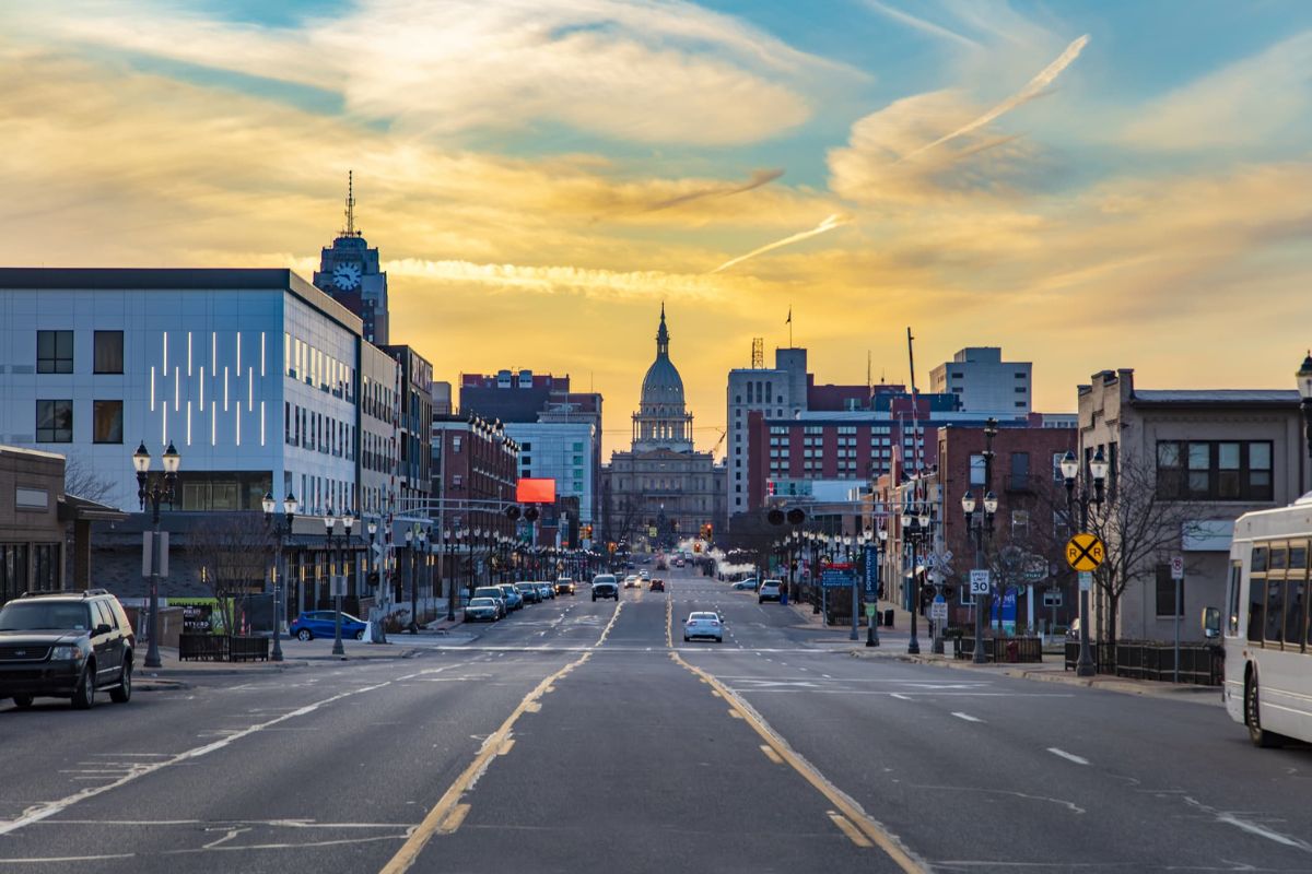 The Top 8 Largest Cities In Michigan 2023