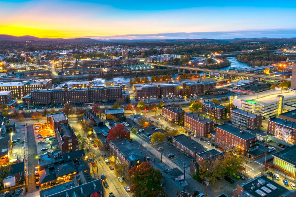 Top 8 Largest Cities in New Hampshire 2023