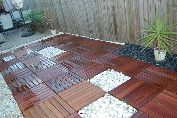 https://www.allinfohome.com/storage/photos/63f329cf87bfe39c38006c42/lay%20deck%20tiles.jpg